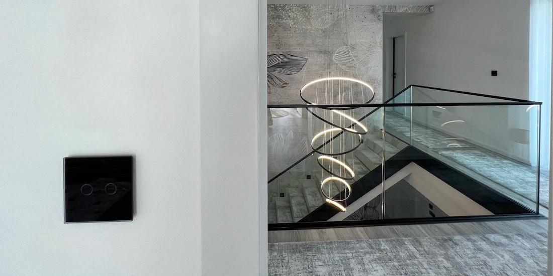 Waarom touch schakelaars de nieuwe standaard worden in moderne interieurs