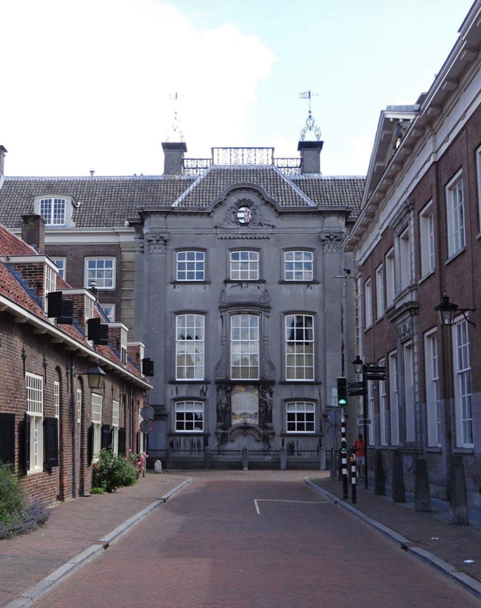 Deze kunstenaars maken muren tot sculpturen op GLUE Utrecht en Nock Nock Amsterdam